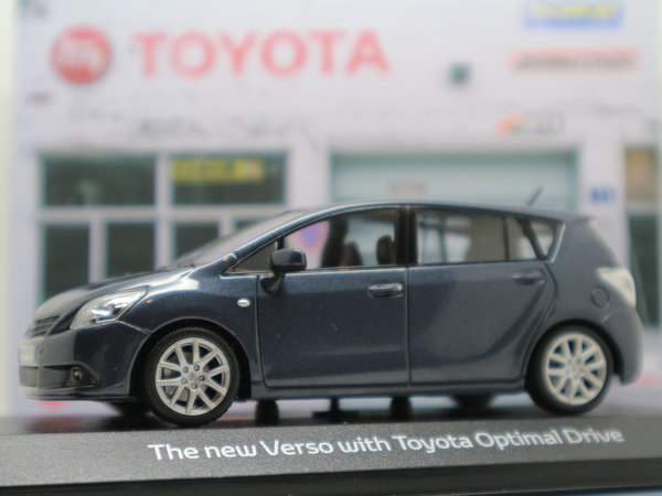 Toyota Verso - Minichamps (1/43)