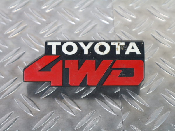 75311-16130 / Emblem "Toyota 4WD" Tercel