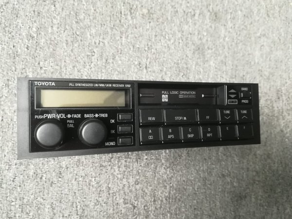 86100-20410 / Radio/Cassette 5192 diverse Toyota  Modelle