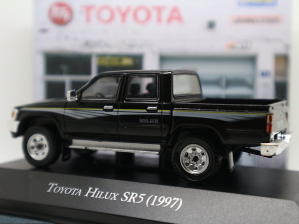 Toyota Hilux SR5 - Magazin Models  (1/43)