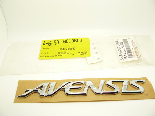 75445-05060 / Avensis Schriftzug